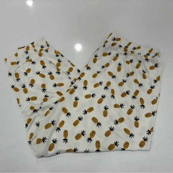 Old Navy pajama Mid-Rise Sunday Sleep Ultra-Soft Pajama Pants Pineapples Size L - Picture 7 of 10